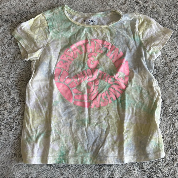 Old Navy Medium summer shirt lot - Picture 3 of 5